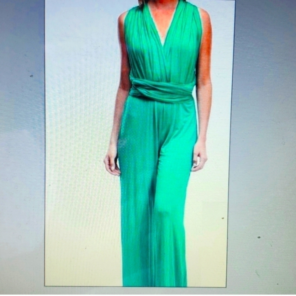 Le Shop Green criss cross jump suit (large)
